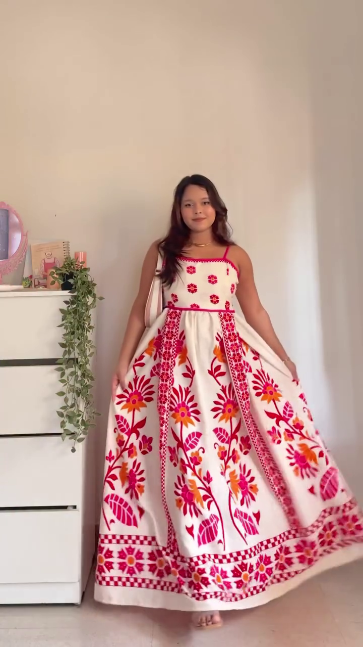 Women’s White Floral Maxi Dress – Sleeveless Boho Summer Dress with Vibrant Floral Print